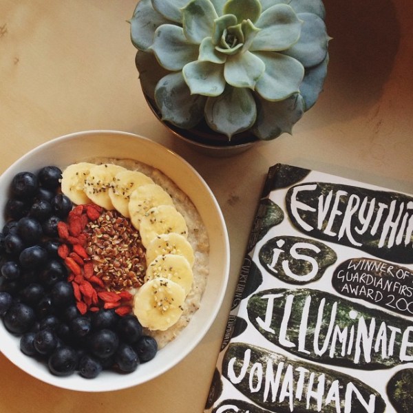 breakfast and book everything is illuminated